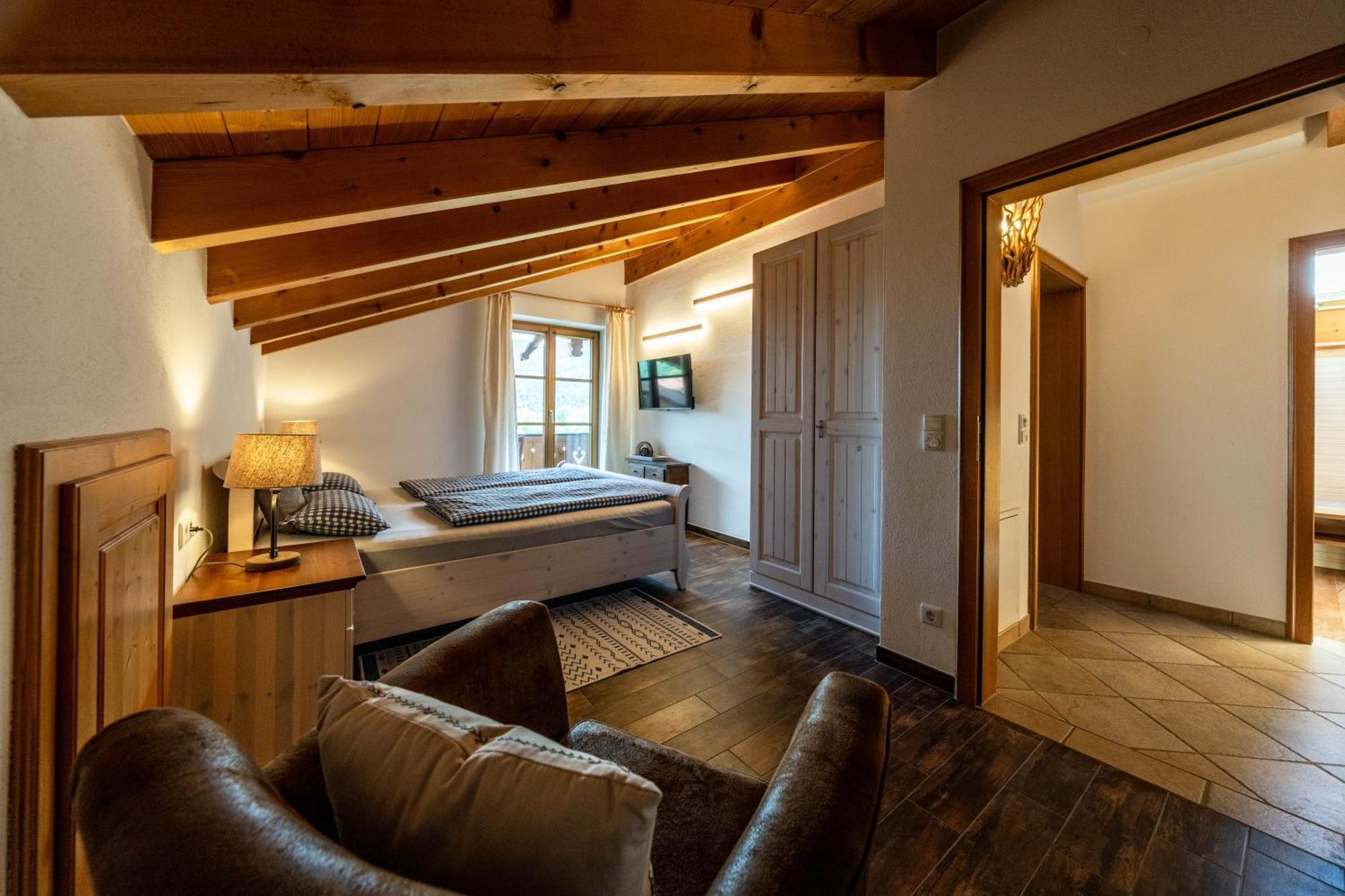 Ferienwohnungen Lara Wohnung 3 Wallgau Exterior foto